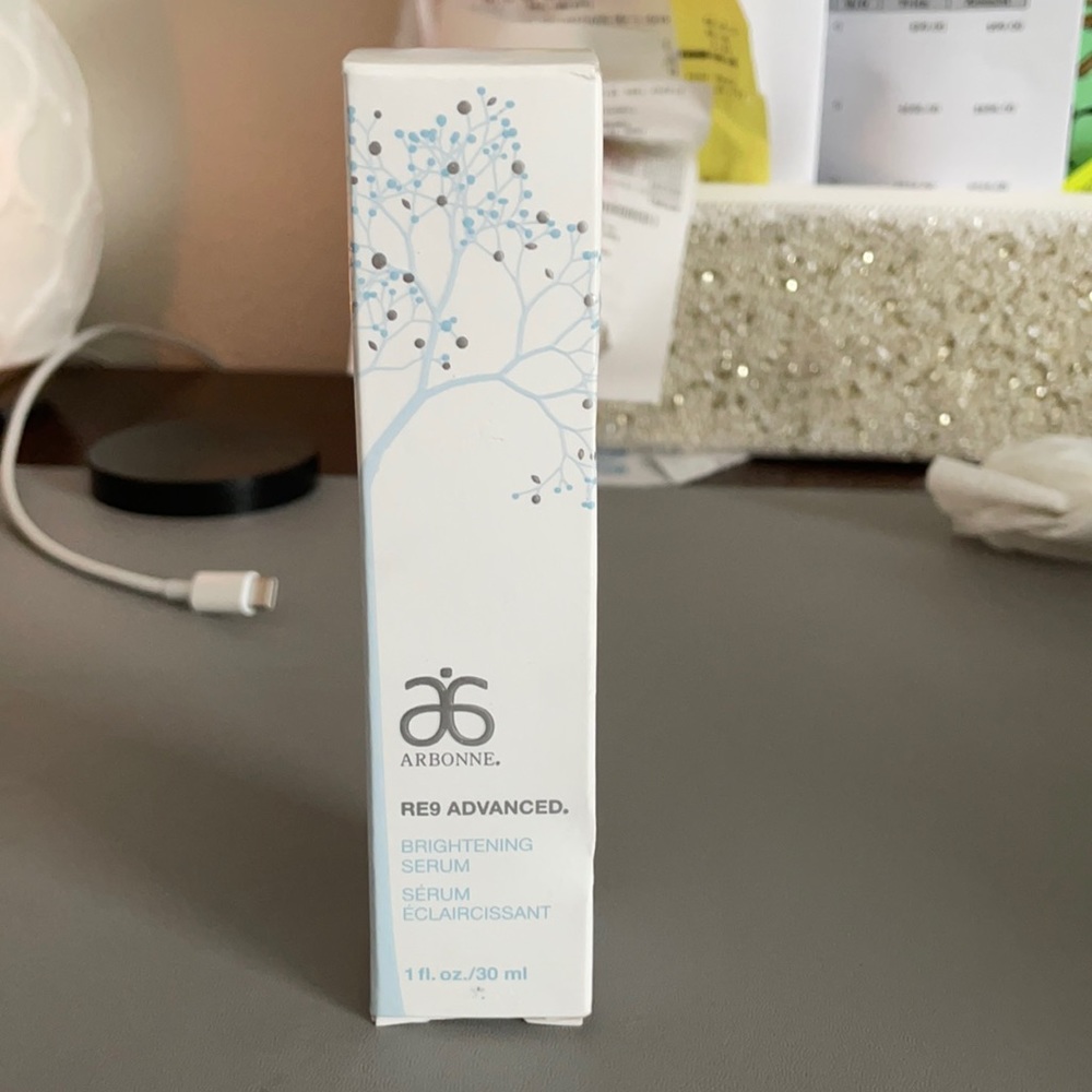 Arbonne Brightening Serum